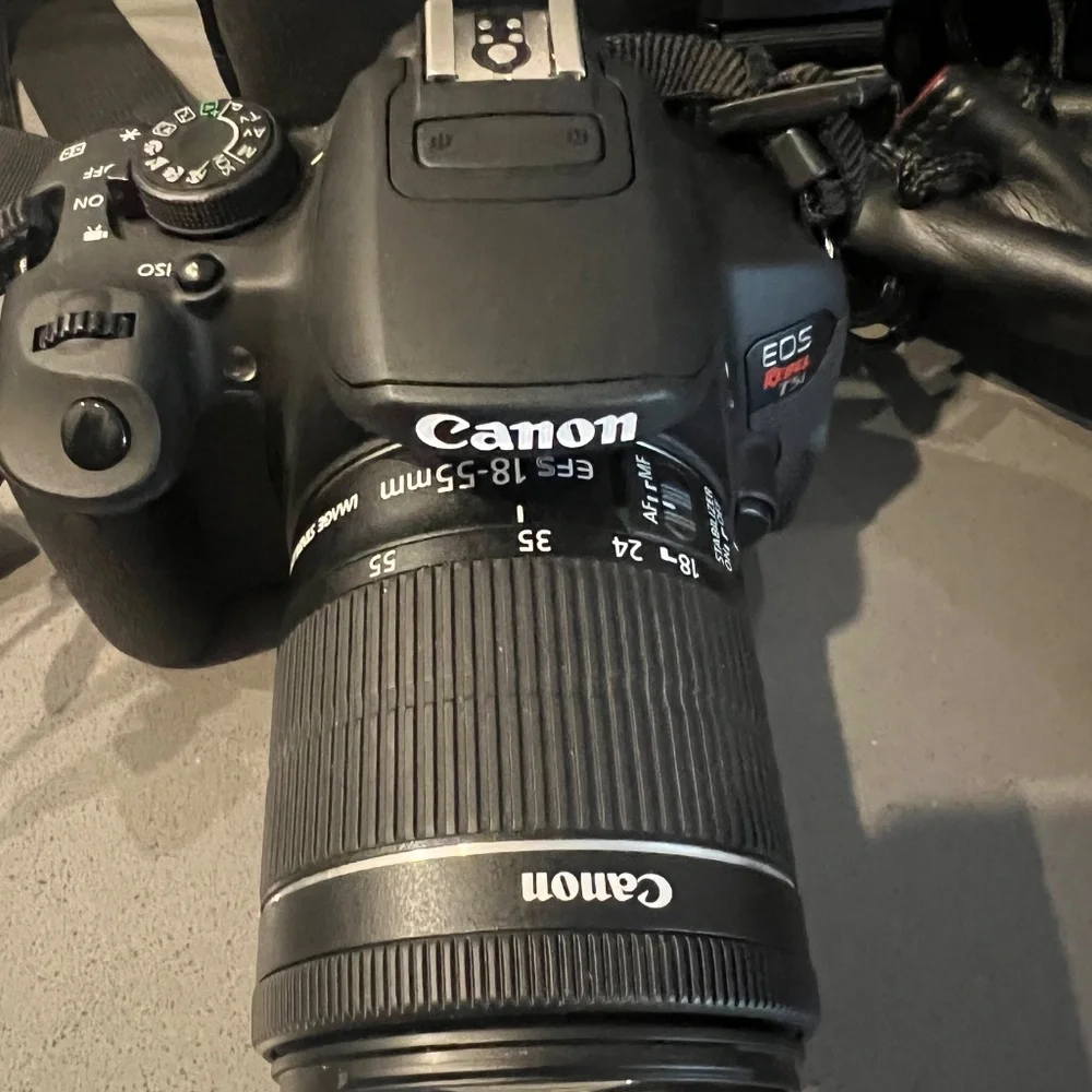 NOT AVAILABLE Canon EOS Rebel T5 DSLR Camera with 18-55mm Lens $700 value